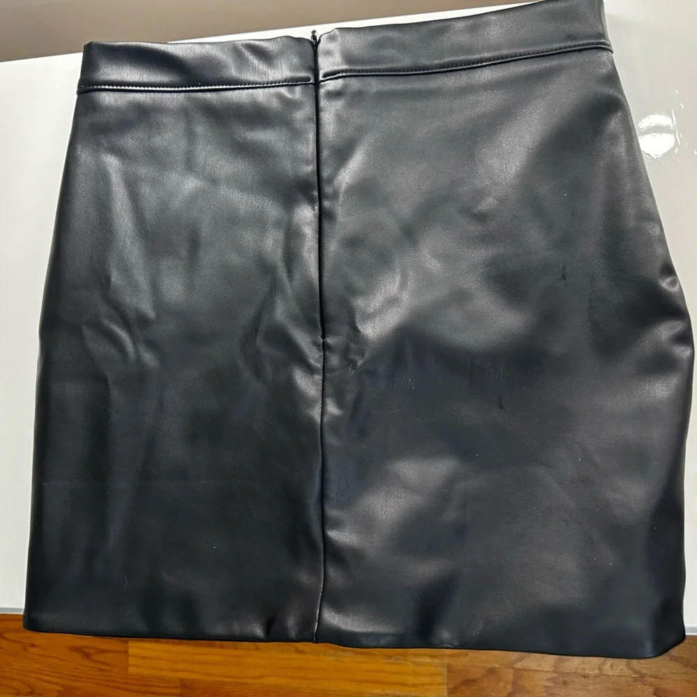 Faux Leather Black Mini Skirt - Picture 2 of 3
